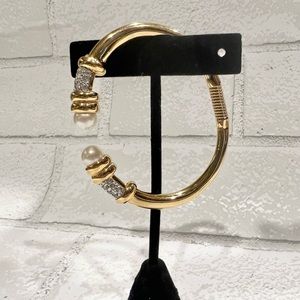 Pearl and Gold Cuff adjustable costume bracelet